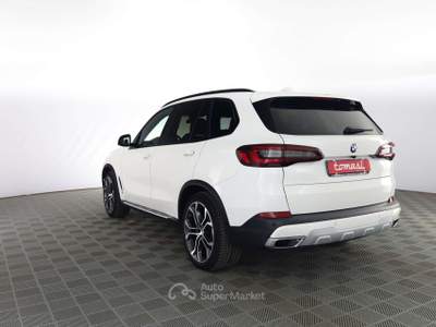 BMW X5 X5 X5 xDrive30d 48V xLine TETTO PANORAMICO APRIBILE Bianco usata Parma