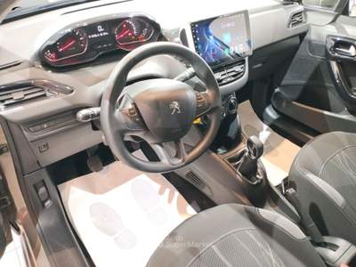 Peugeot 208 1.2 VTi 82 CV 5 porte Active Grigio usata Prato