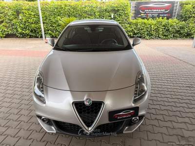 Alfa Romeo Giulietta Giulietta 1.6 JTDm 120 CV Super Argento usata Taranto