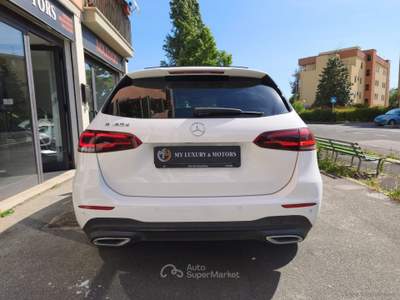 Mercedes-Benz Classe B B 180 d Aut. Sport Plus UNIPROP*TETTO Bianco usata Fonte Nuova