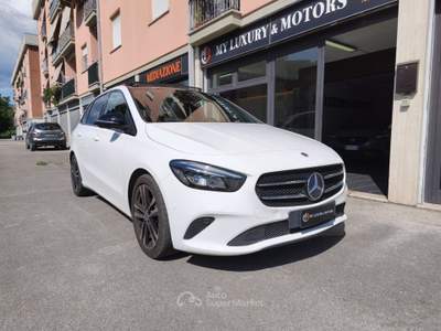 Mercedes-Benz Classe B B 180 d Aut. Sport Plus UNIPROP*TETTO Bianco usata Fonte Nuova