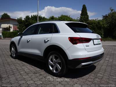 Audi Q3 Q3 35 TFSI S tronic Business Advanced Bianco usata Pordenone
