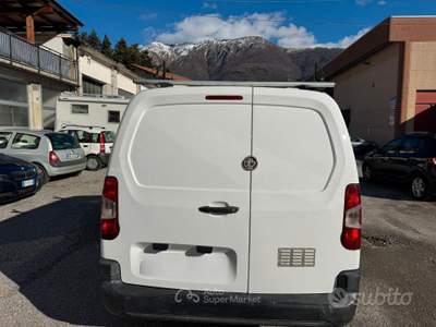 Peugeot Partner S&S PL Furgone Pro usata Omegna