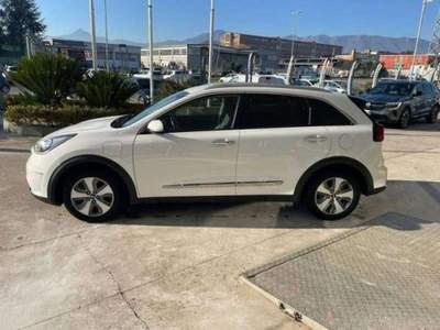 Kia Niro Niro I 2017 1.6 gdi phev dct my18 Bianco usata Albano Laziale