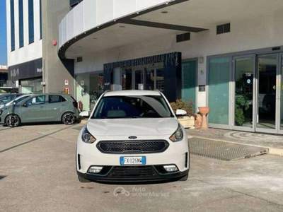Kia Niro Niro I 2017 1.6 gdi phev dct my18 Bianco usata Albano Laziale