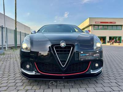 Alfa Romeo Giulietta 1750 TBi Quadrifoglio Verde Nero usata Venezia