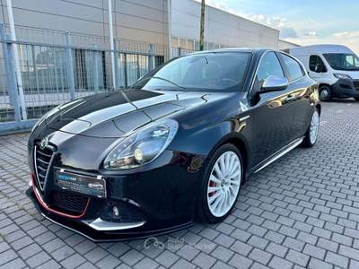 Alfa Romeo Giulietta 1750 TBi Quadrifoglio Verde Nero usata Venezia