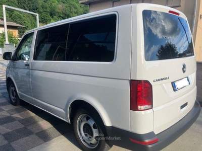 Volkswagen Caravelle 2.0 TDI 150cv DSG Trendline L1 AUTOCARRO Bianco usata CASNIGO
