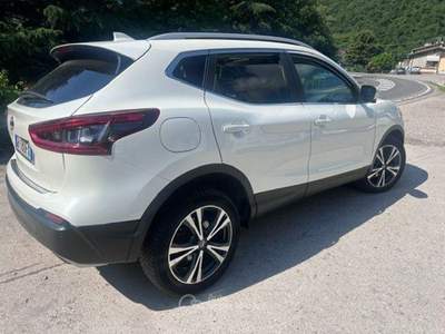 Nissan Qashqai  1.5 dCi N-Connecta Bianco usata Grezzana