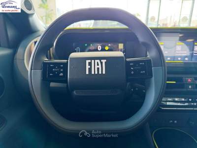 Fiat Grande Panda 1.2 Hybrid 110 S&S La Prima Nero usata Sant'Anastasia