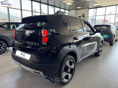 Fiat Grande Panda 1.2 Hybrid 110 S&S La Prima Nero usata Sant'Anastasia