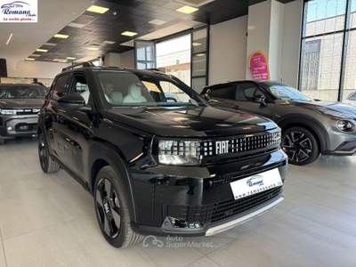 Fiat Grande Panda 1.2 Hybrid 110 S&S La Prima Nero usata Sant'Anastasia