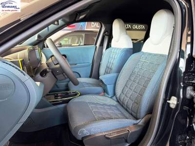 Fiat Grande Panda 1.2 Hybrid 110 S&S La Prima Nero usata Sant'Anastasia