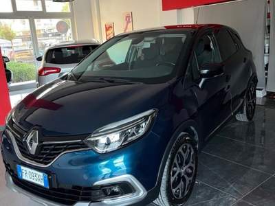 Renault Captur  TCe 12V 90 CV S&S Energy Intens Blu/Azzurro usata Trani