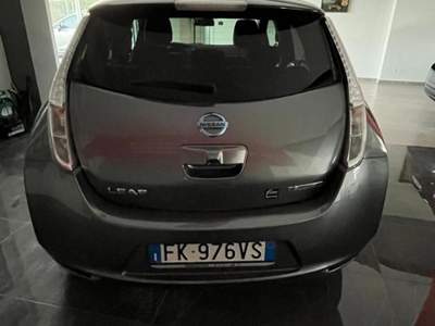Nissan Leaf Acenta 30KWh Grigio usata Trani