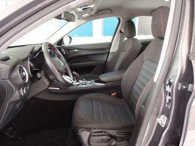 Alfa Romeo Stelvio 2.2 Turbodiesel 160 CV AT8 RWD Rosso Edizione Grigio usata Venezia