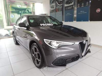 Alfa Romeo Stelvio 2.2 Turbodiesel 160 CV AT8 RWD Rosso Edizione Grigio usata Venezia