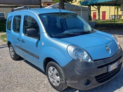 Renault Kangoo gpl Blu/Azzurro usata SANT'AGATA SUL SANTERNO