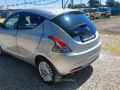 Lancia Ypsilon 5 porte GPL Ecochic Gold Grigio usata SANT'AGATA SUL SANTERNO