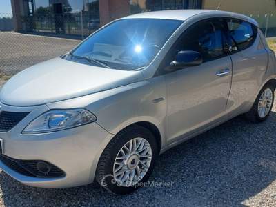 Lancia Ypsilon 5 porte GPL Ecochic Gold Grigio usata SANT'AGATA SUL SANTERNO