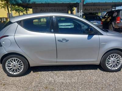 Lancia Ypsilon 5 porte GPL Ecochic Gold Grigio usata SANT'AGATA SUL SANTERNO