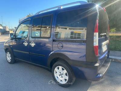 Fiat Doblò DOBLO’ 1.9 JTD MALIBU - 5 POSTI A SEDERE Blu/Azzurro usata Terlizzi