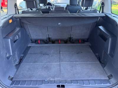 Peugeot 5008 S&S Active Grigio usata Calestano