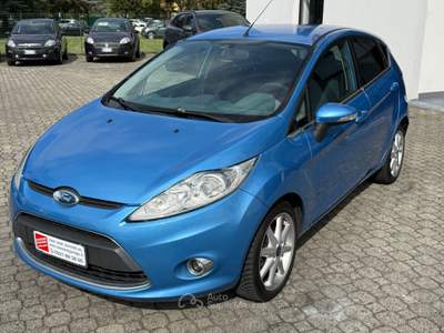 Ford Fiesta AUTOMATICA 1.4Benz|5 porte Titanium|NEOPATENTATI Blu/Azzurro usata Calestano