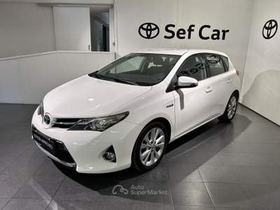 Toyota Auris 1.8 Hybrid 5 Porte Active AREA C FREE Bianco usata Milano
