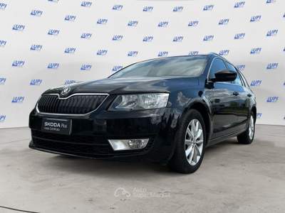 Skoda Octavia Wagon 1.6 tdi cr Ambition 4x4 110cv Nero usata Pistoia