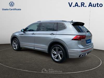 Volkswagen Tiguan Allspace 2.0 TDI SCR R-Line DSG usata Bologna