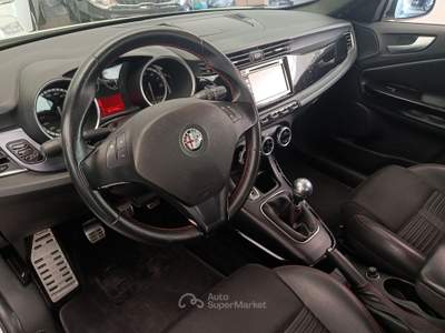 Alfa Romeo Giulietta Giulietta 1.4 TURBO 170CV. Multi Air Distinctive - NON RICONDIZIONATA Bianco usata Meda