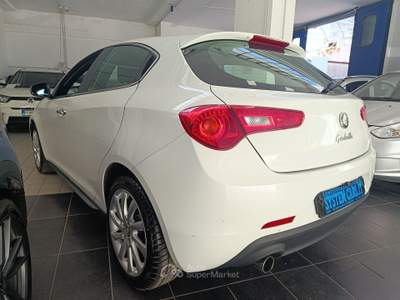 Alfa Romeo Giulietta Giulietta 1.4 TURBO 170CV. Multi Air Distinctive - NON RICONDIZIONATA Bianco usata Meda