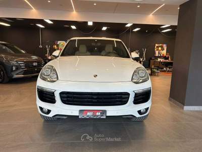 Porsche Cayenne 3.0TD Tiptronic Bianco usata Cesena