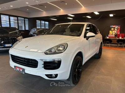 Porsche Cayenne 3.0TD Tiptronic Bianco usata Cesena