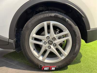Toyota C-HR 1.8H (122CV) E-CVT Bianco usata Cesena