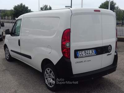 Fiat Doblò CARGO LH1 MAXI LOUNGE 1.6Mjet 105cv Bianco usata Cherasco