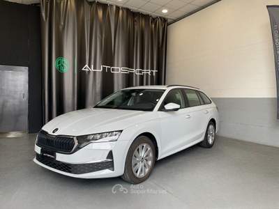 Skoda Octavia 2.0 TDI 110KW EXECUTIVE DSG Bianco usata Leini