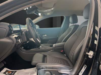 Mercedes-Benz Classe A A 180 d Advanced Auto Nero usata Rende