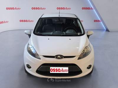 Ford Fiesta 1.2 BENZINA 82 HP TITANIUM 3P NEOPATENTATI Bianco usata Udine