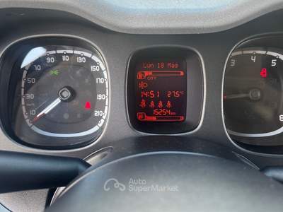 Fiat Panda Panda 1.0 firefly hybrid Cross s&s 70cv 5p.ti Nero usata Albignasego