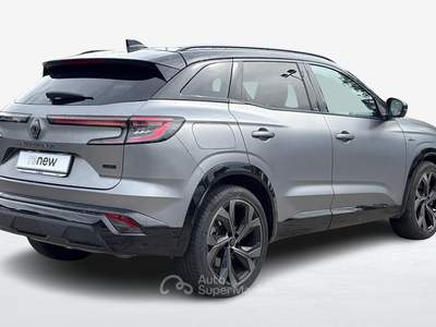 Renault Austral 1.2 E-Tech full hybrid Iconic Esprit Alpine 200cv auto Grigio usata Albignasego