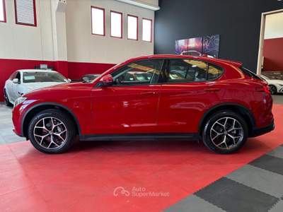 Alfa Romeo Stelvio 2.0 Turbo Benzina 200CV AT8 Q4 Executive Rosso usata Cornate D'adda
