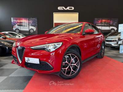Alfa Romeo Stelvio 2.0 Turbo Benzina 200CV AT8 Q4 Executive Rosso usata Cornate D'adda