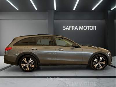 Mercedes-Benz Classe C C 220 d 4MATIC All Terrain PREMIUM Grigio usata Rende