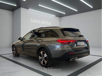 Mercedes-Benz Classe C C 220 d 4MATIC All Terrain PREMIUM Grigio usata Rende
