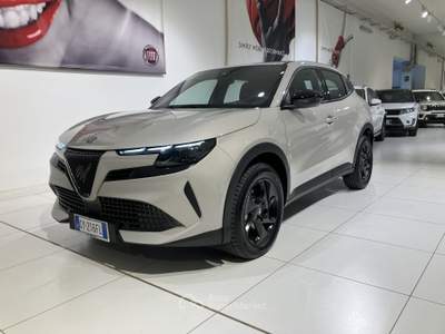 Alfa Romeo Junior 1.2 136CV Hybrid eDCT6 ibrida Beige usata Fornovo di Taro