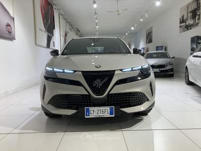 Alfa Romeo Junior 1.2 136CV Hybrid eDCT6 ibrida Beige usata Fornovo di Taro