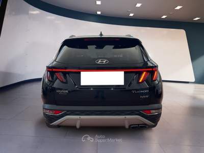 Hyundai Tucson III 2021 1.6 hev Exellence 4wd auto Nero usata Torino