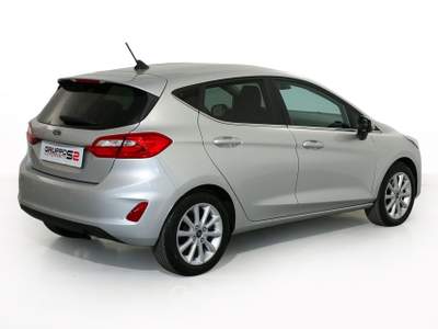 Ford Fiesta 1.5 EcoBlue 85CV S&S Titanium Privacy glass/Sensori parcheggio posteriori/Radio SYNC 2.5 MP3 con schermo Touchscreen da 8'' a colori Argento usata Feltre